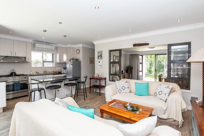 2 Bedroom Property for Sale in Elfindale Western Cape